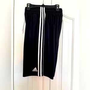 NWT Mens Adidas athletic shorts size XS black and white, pockets, 3 stripe